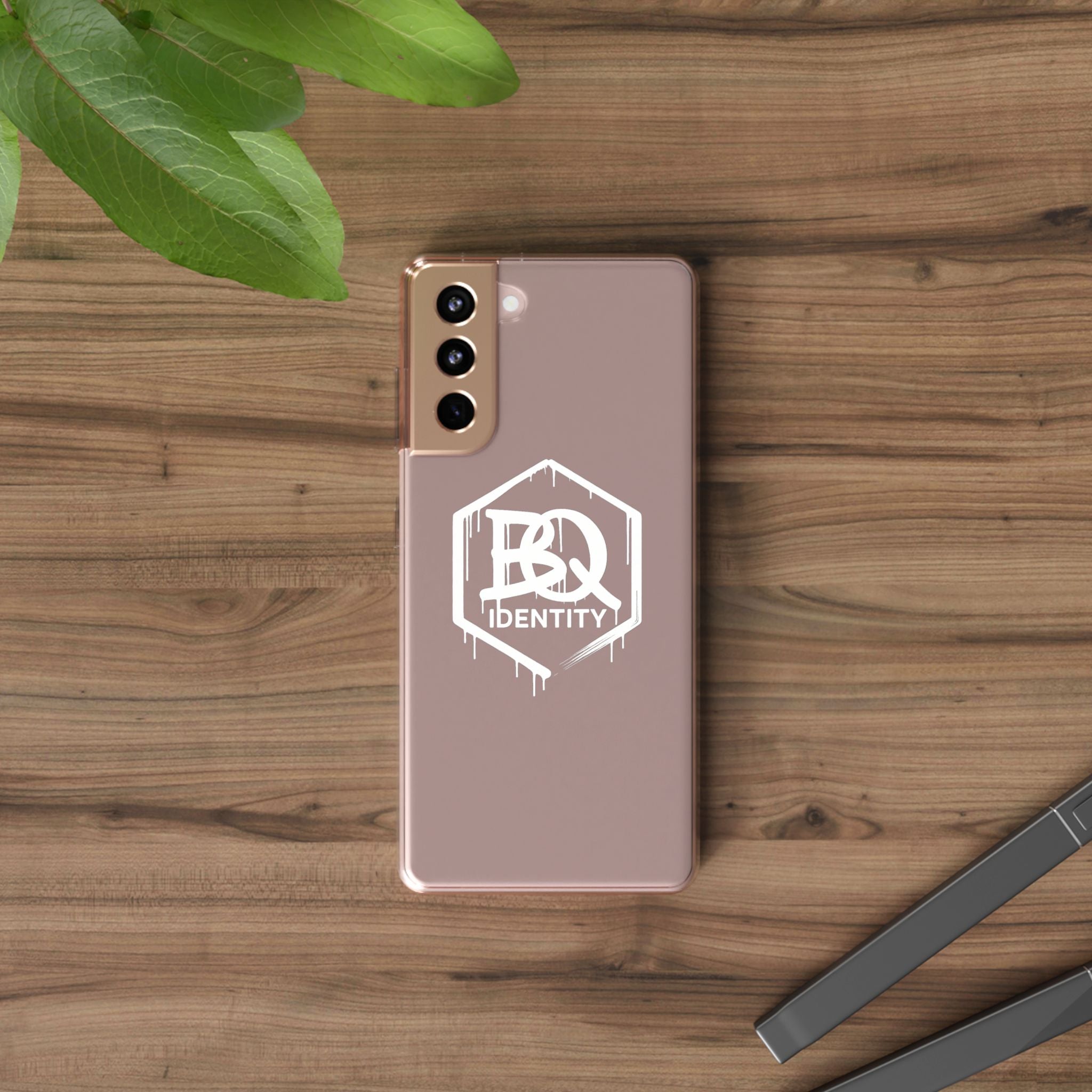 Copy of BQ IDENTITY Handyhülle – Stil, Schutz & Statement in Einem/ Weiß