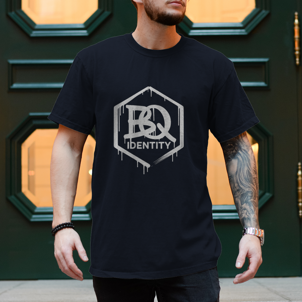 Q Identity Herren T-Shirt – Premium Streetwear | Urban Style für starke Persönlichkeiten