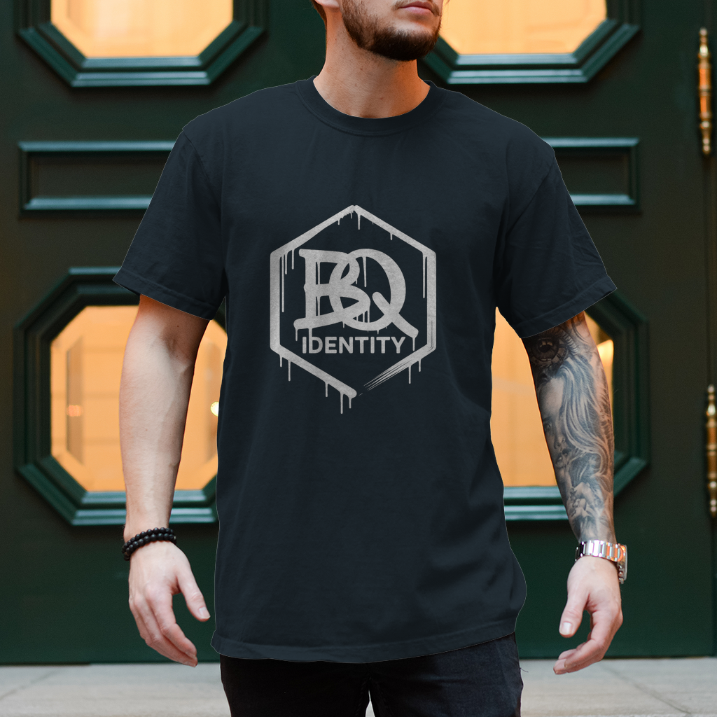 Q Identity Herren T-Shirt – Premium Streetwear | Urban Style für starke Persönlichkeiten